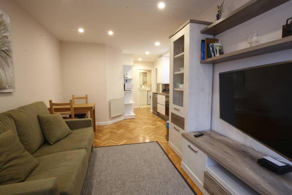 Apartamento Oviedo Las Palomas Extérieur photo